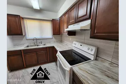 7132 W Wolf Street, Phoenix, AZ 85033 - Photo 5