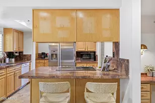 2206 E Nicolet Ave, Phoenix, AZ 85020 - Photo 13