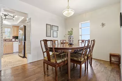 2206 E Nicolet Avenue, Phoenix, AZ 85020 - Photo 9