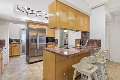 2206 E Nicolet Avenue, Phoenix, AZ 85020 - Photo 11