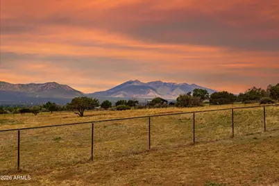 8140 Sleeping Dog Road, Flagstaff, AZ 86004 - Photo 7