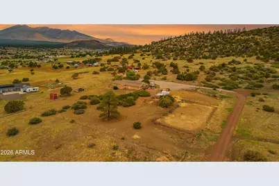 8140 Sleeping Dog Road, Flagstaff, AZ 86004 - Photo 11