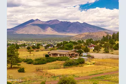 8140 Sleeping Dog Road, Flagstaff, AZ 86004 - Photo 1