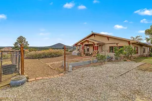 8140 Sleeping Dog Rd, Flagstaff, AZ 86004 - Photo 45
