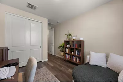 2826 E Fraktur Road, Phoenix, AZ 85040 - Photo 25