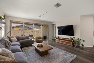 2826 E Fraktur Rd, Phoenix, AZ 85040 - Photo 13