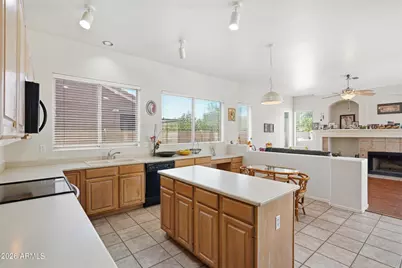 4010 E Hamblin Drive, Phoenix, AZ 85050 - Photo 7