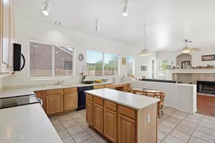 4010 E Hamblin Dr, Phoenix, AZ 85050 - Photo 7