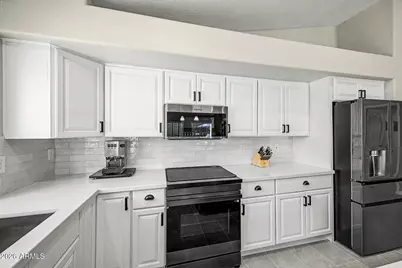 250 E Chelsea Lane, Gilbert, AZ 85295 - Photo 17