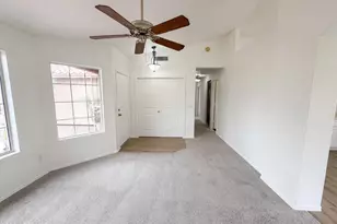 2945 E Hononegh Dr, Phoenix, AZ 85050 - Photo 7