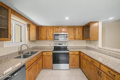 16805 E El Lago Boulevard #103, Fountain Hills, AZ 85268 - Photo 7