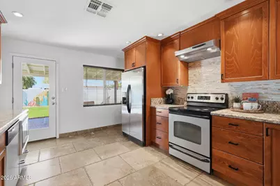 8702 E Sheridan Street, Scottsdale, AZ 85257 - Photo 9