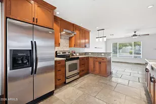 8702 E Sheridan St, Scottsdale, AZ 85257 - Photo 3