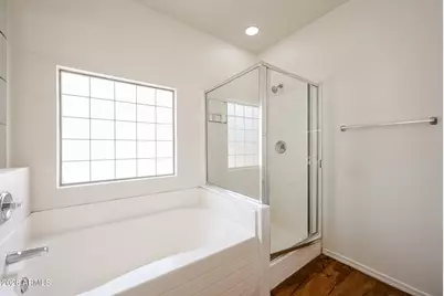 25242 N 40th Lane, Phoenix, AZ 85083 - Photo 21