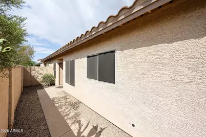 25242 N 40th Lane, Phoenix, AZ 85083 - Photo 29