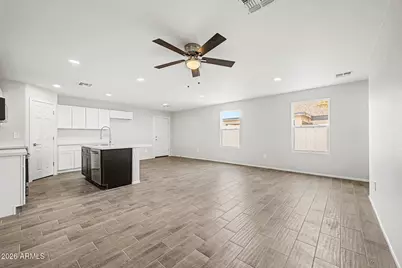 10590 W Fernando Drive, Arizona City, AZ 85123 - Photo 13