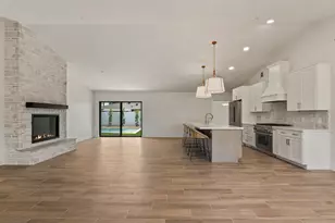2817 N 81st Way, Scottsdale, AZ 85257 - Photo 3
