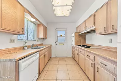 10050 N 103rd Avenue, Sun City, AZ 85351 - Photo 9