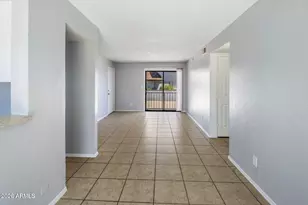 3823 N 23rd Dr, Phoenix, AZ 85015 - Photo 7
