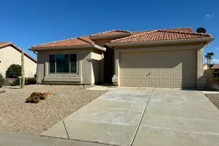 1807 E Lindrick Dr, Chandler, AZ 85249 - Photo 1