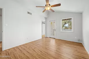 6540 N 7th Ave, Phoenix, AZ 85013 - Photo 13