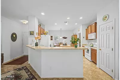 7310 N 88th Lane, Glendale, AZ 85305 - Photo 7