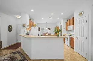7310 N 88th Ln, Glendale, AZ 85305 - Photo 7