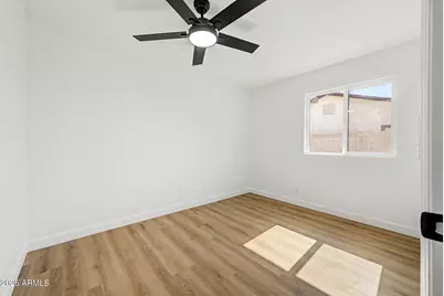 4916 W Grovers Avenue, Glendale, AZ 85308 - Photo 17