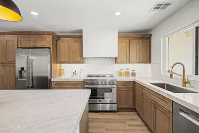 4916 W Grovers Avenue, Glendale, AZ 85308 - Photo 7