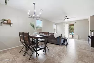 12029 W Locust Ln, Avondale, AZ 85323 - Photo 9