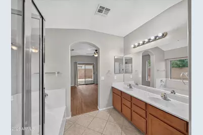 633 E Leslie Avenue, San Tan Valley, AZ 85140 - Photo 23