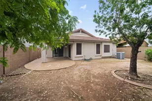 633 E Leslie Ave, San Tan Valley, AZ 85140 - Photo 23