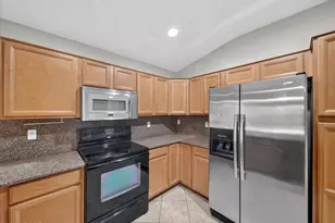 633 E Leslie Ave, San Tan Valley, AZ 85140 - Photo 5