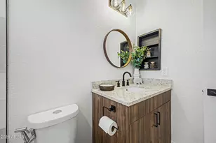 715 W Laguna Azul Ave, Mesa, AZ 85210 - Photo 35