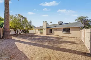 715 W Laguna Azul Ave, Mesa, AZ 85210 - Photo 15