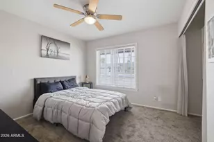 2329 E Concorda Dr, Tempe, AZ 85282 - Photo 17