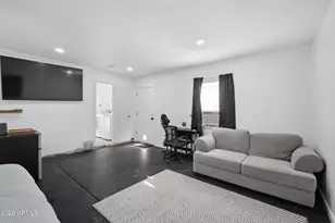 2329 E Concorda Dr, Tempe, AZ 85282 - Photo 23