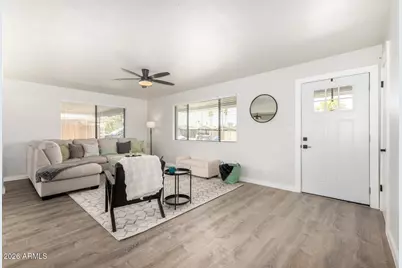 335 S Harris Drive, Mesa, AZ 85204 - Photo 9