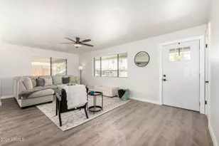 335 S Harris Dr, Mesa, AZ 85204 - Photo 9