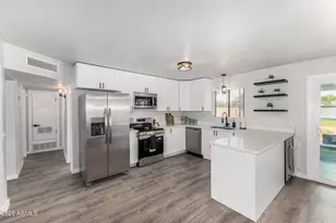 335 S Harris Dr, Mesa, AZ 85204 - Photo 13