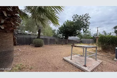 4648 E Palm Lane, Phoenix, AZ 85008 - Photo 19
