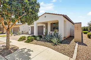 1876 S Huish Dr, Gilbert, AZ 85295 - Photo 5