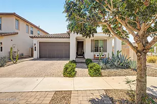 1876 S Huish Dr, Gilbert, AZ 85295 - Photo 3
