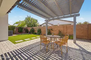1876 S Huish Dr, Gilbert, AZ 85295 - Photo 31