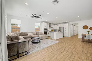 1876 S Huish Dr, Gilbert, AZ 85295 - Photo 9