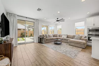 1876 S Huish Drive, Gilbert, AZ 85295 - Photo 7
