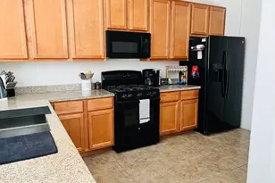 2090 Cascadia Dr, Sierra Vista, AZ 85635 - Photo 3