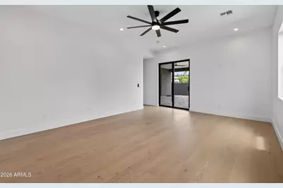 1335 E Kaler Drive, Phoenix, AZ 85020 - Photo 17