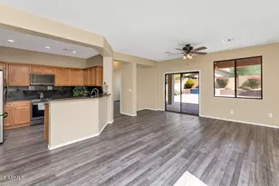 39512 N Prairie Ln, Anthem, AZ 85086 - Photo 7