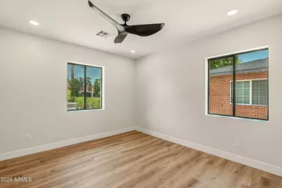 802 W Edgemont Avenue, Phoenix, AZ 85007 - Photo 21